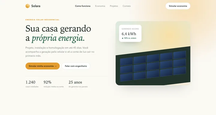 Página inicial da Solara: fundo claro, título serifado "Sua casa gerando a própria energia" e a ilustração de um telhado com painéis solares